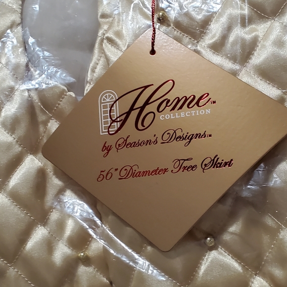 Christmas Tree Skirt 56" - Picture 8 of 13